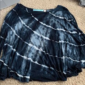 Tie dye long sleeve top size small
